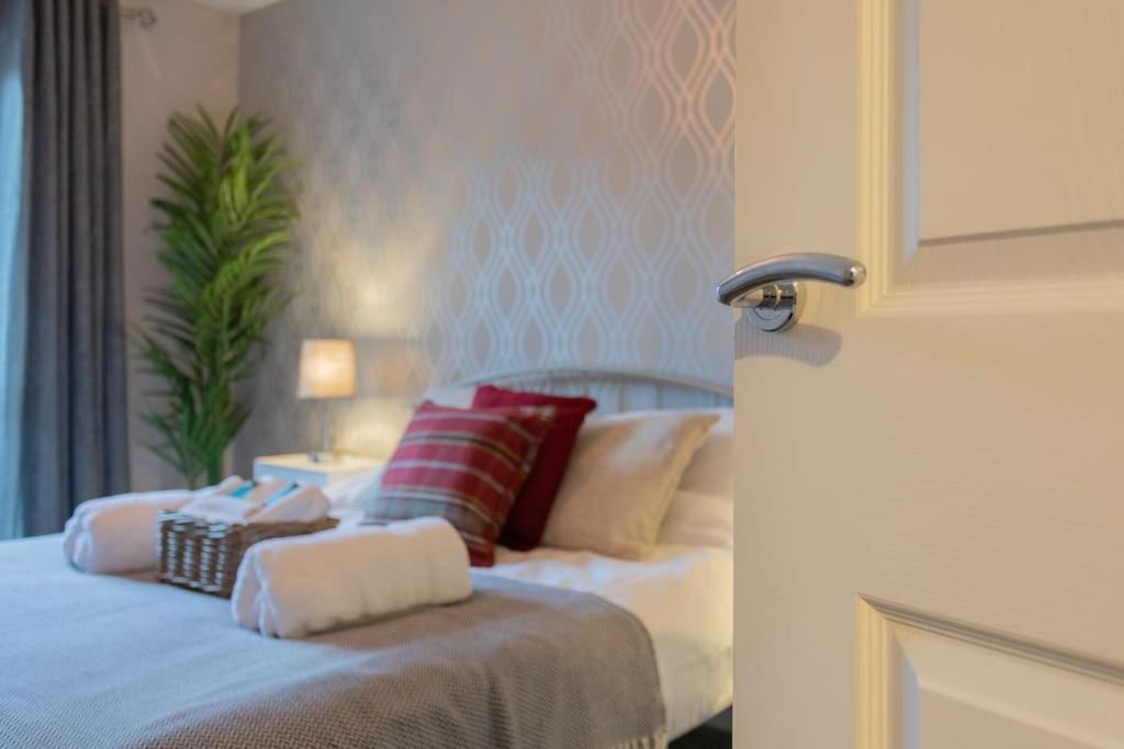 Beautiful Apartment In The Heart Of Belfast!! Bagian luar foto