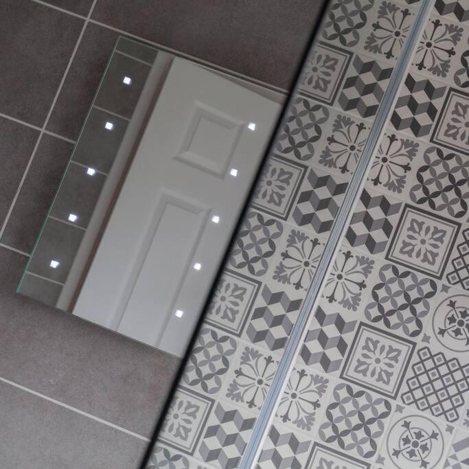 Beautiful Apartment In The Heart Of Belfast!! Bagian luar foto